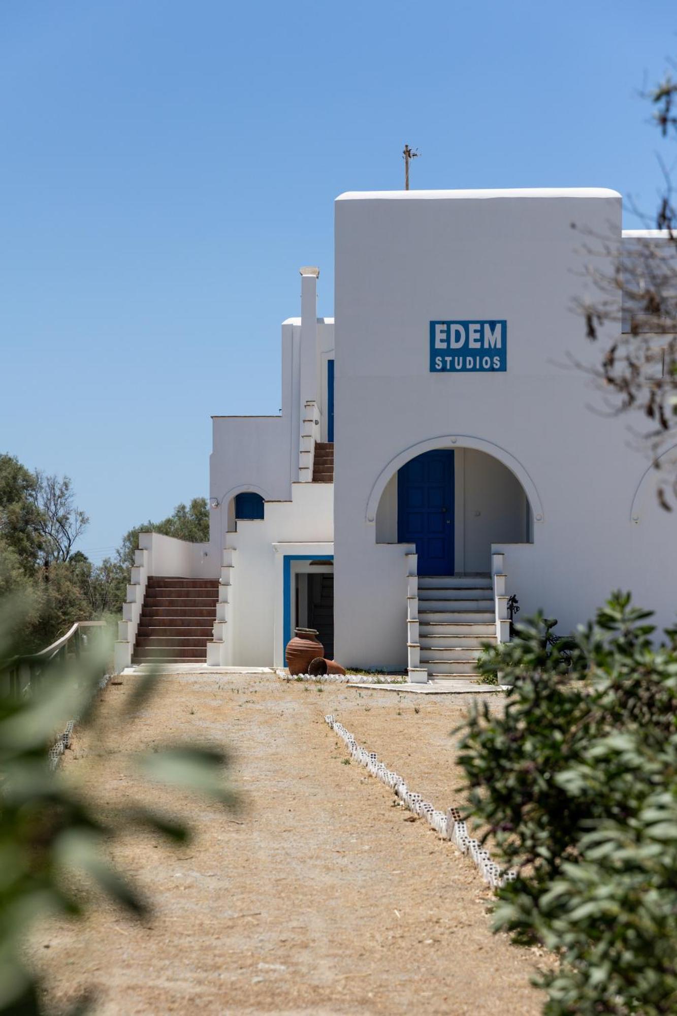 Naxos Edem Studios & Apartments Naxos City المظهر الخارجي الصورة